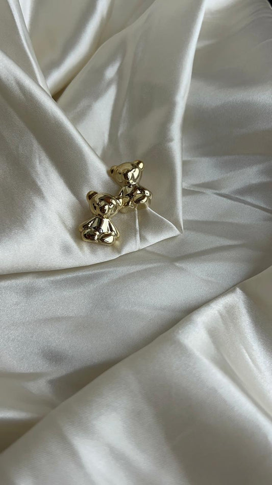 Teddy Studs