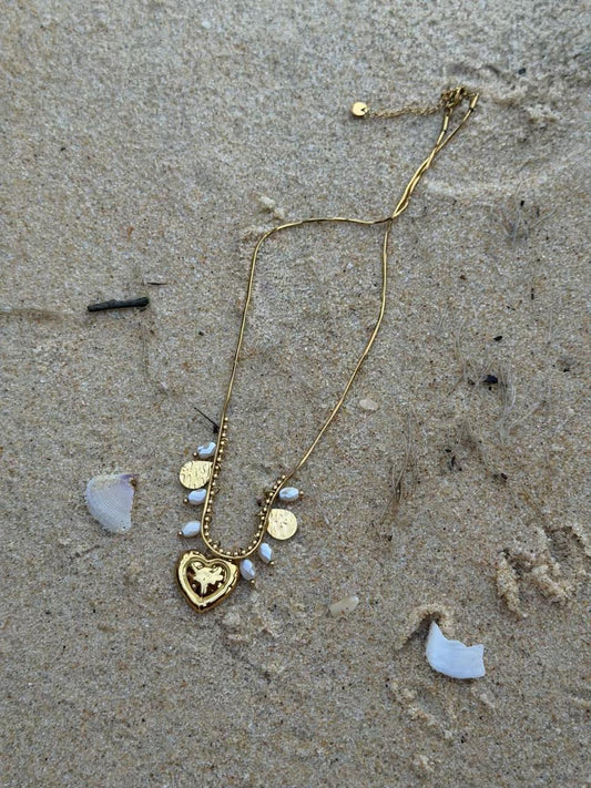 Golden Heart Necklace ♡